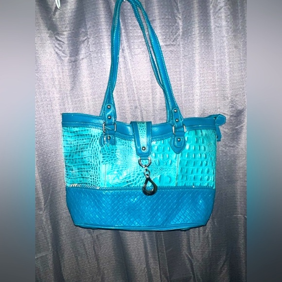 MC Marc Chantel Shoulder Bag Light Blue Crocodile Reptile Faux Leather​ - Picture 1 of 13